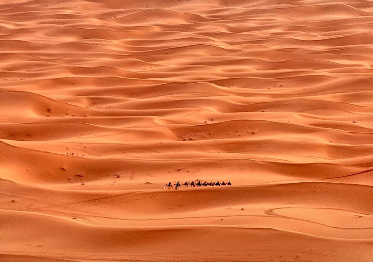Merzouga Delightful Camp Hotell Exteriör bild